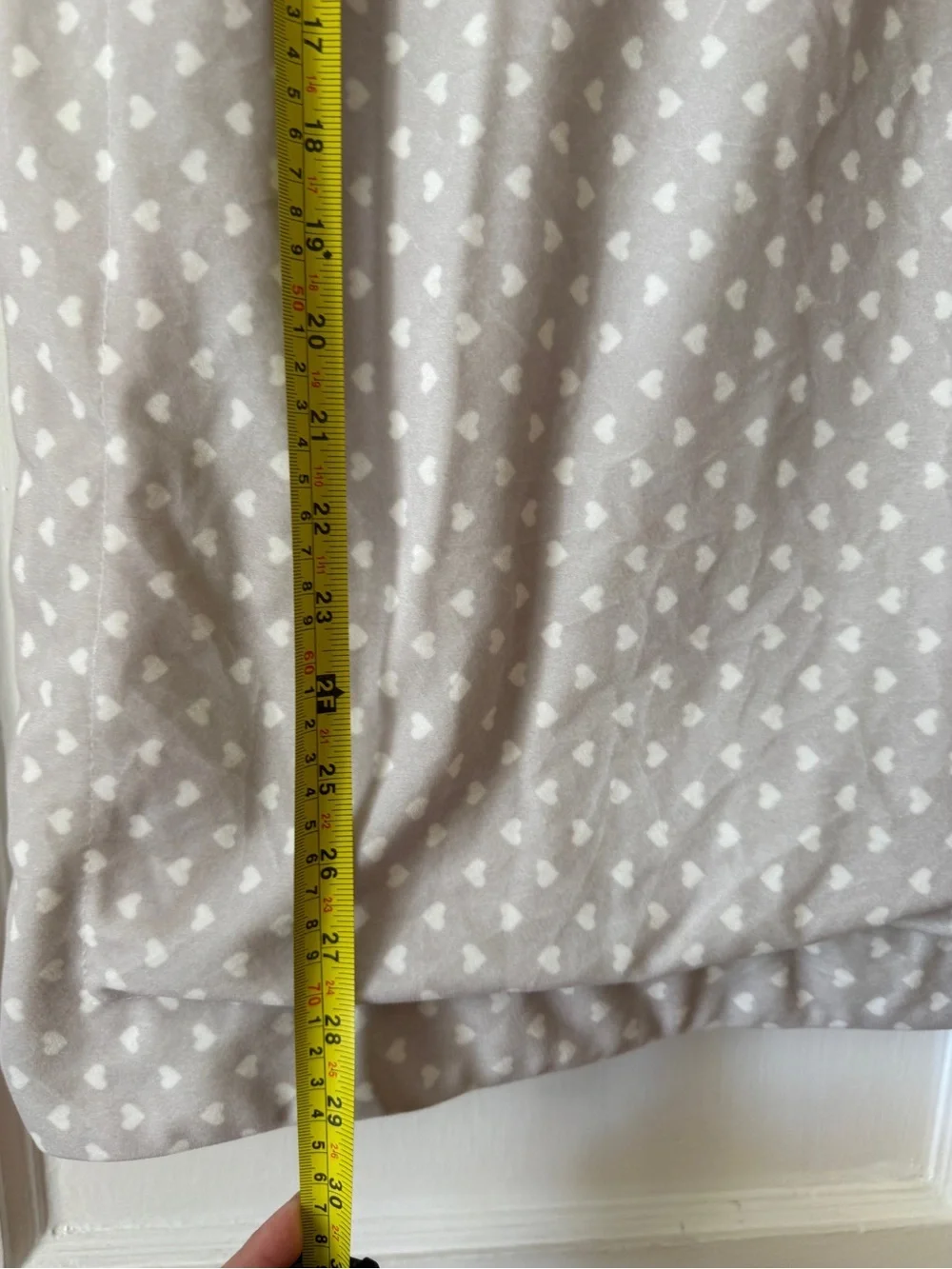 Light gray Heart-Print throw blanket